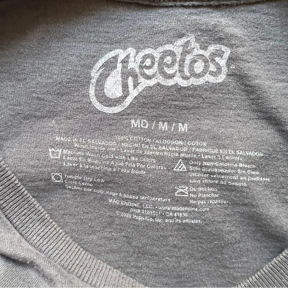 Chester Cheetos t-shirt Gray Unisex - Picture 3 of 4